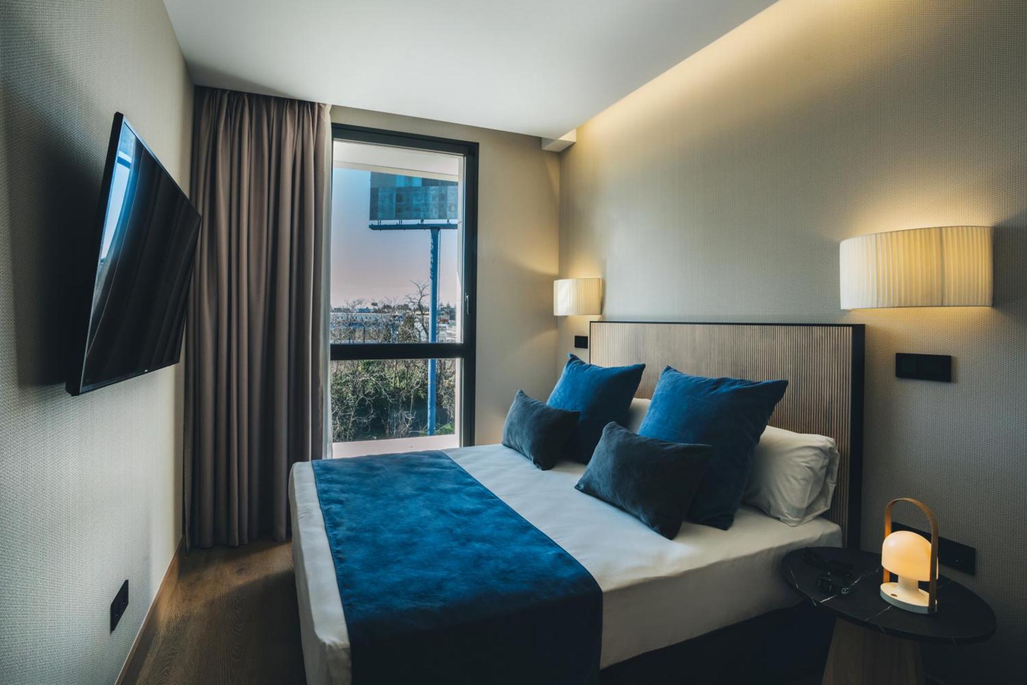 The Oliver Apartamentos Aravaca Madrid Exteriör bild
